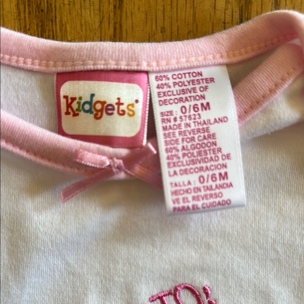 Kidgets White and Pink Matching Set with Ruffles and Soft Cotton - Picture 2 of 4
